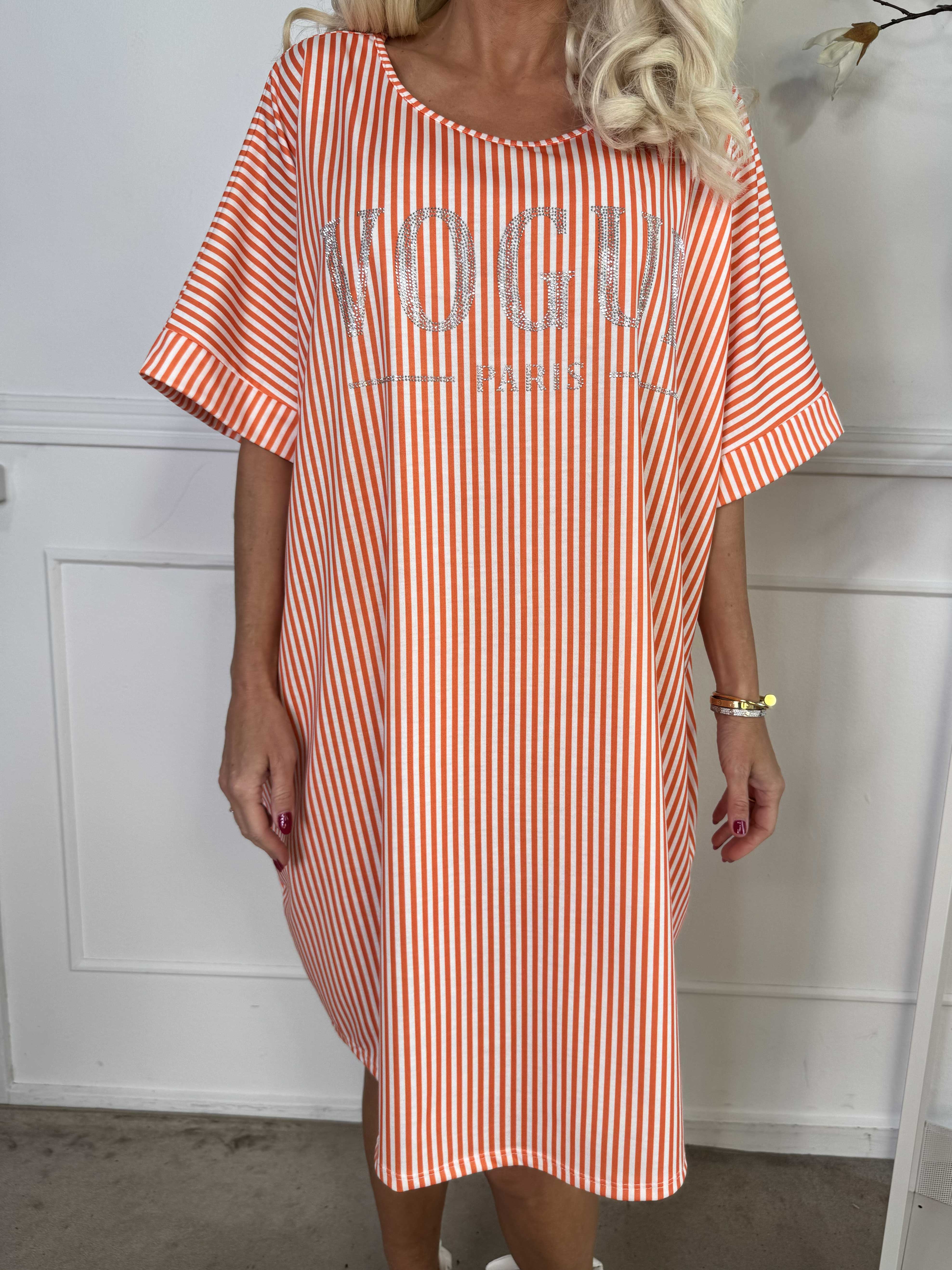 Mintu Stripe Dress - Blød stribet kjole i bomuld med similisten